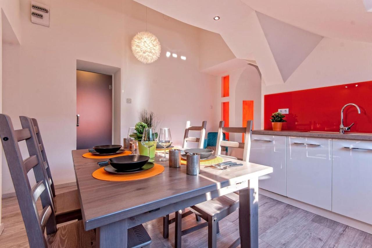 Luxury Paulay Street Apartment ブダペスト エクステリア 写真